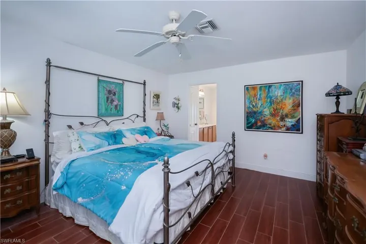 2831 Van Buren Pkwy, Cape Coral Fl 33993