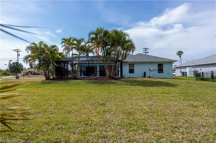 2831 Van Buren Pkwy, Cape Coral Fl 33993