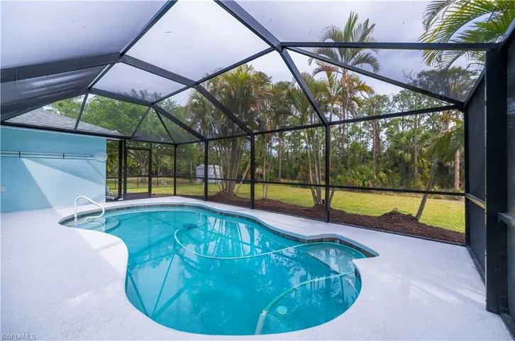 2831 Van Buren Pkwy, Cape Coral Fl 33993