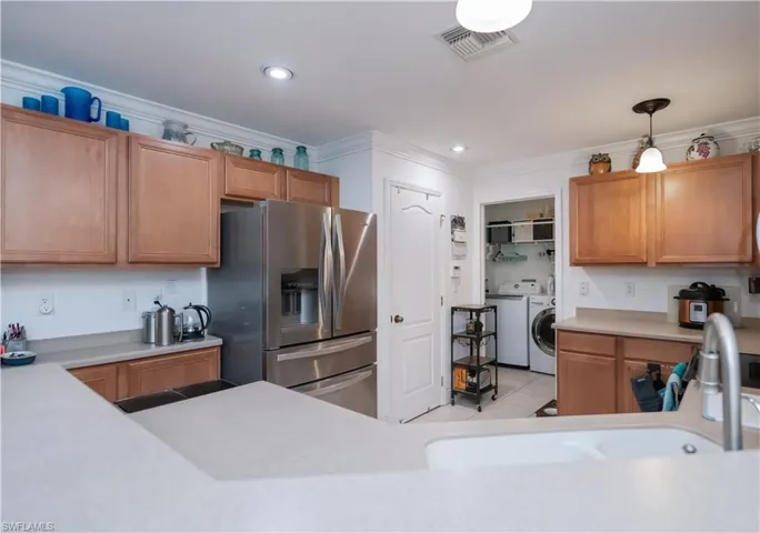 2831 Van Buren Pkwy, Cape Coral Fl 33993