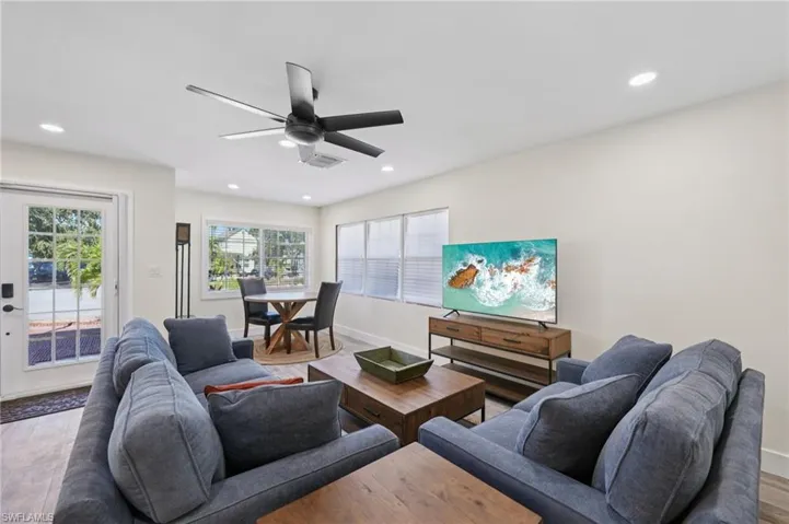 210  Hibiscus  DR, Fort Myers Beach, FL 33931