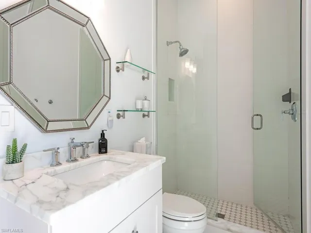 Guest Bath 2