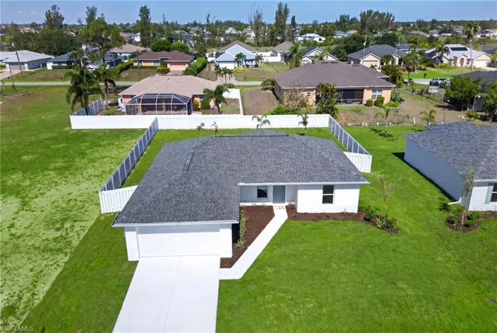 1124 Nw 19th Ave, Cape Coral, Florida 33993