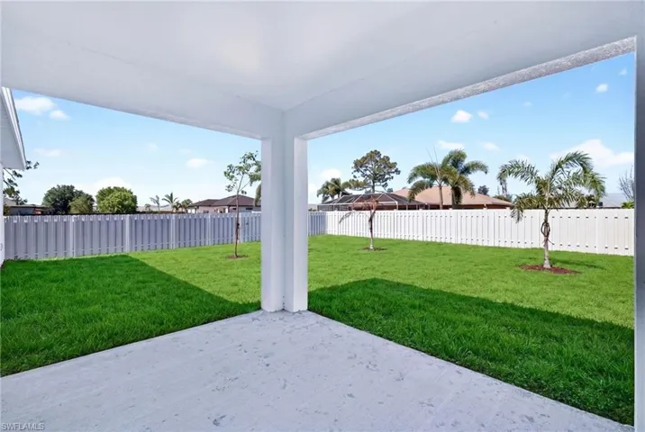 1124 Nw 19th Ave, Cape Coral, Florida 33993
