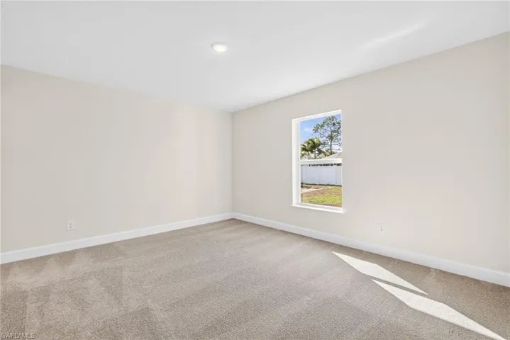 1124 Nw 19th Ave, Cape Coral, Florida 33993