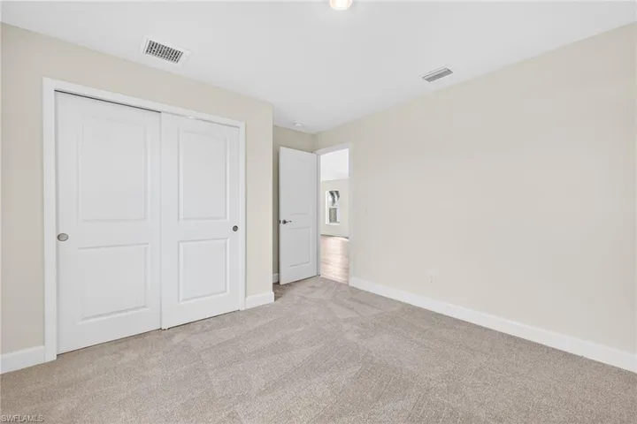 1124 Nw 19th Ave, Cape Coral, Florida 33993
