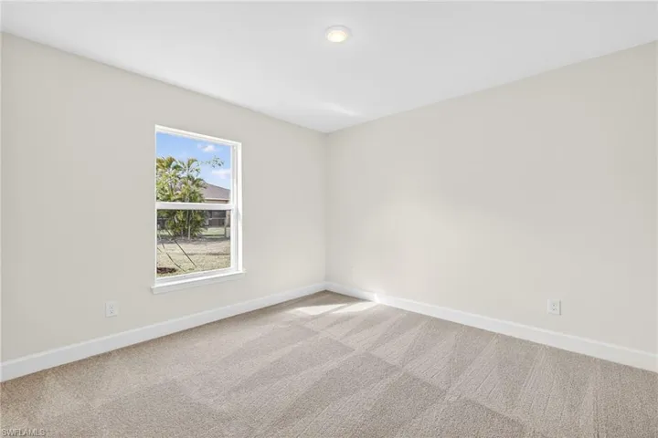 1124 Nw 19th Ave, Cape Coral, Florida 33993