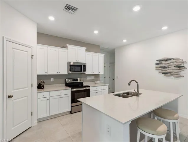 3801 Treasure Oak Way, Fort Myers, Florida 33905