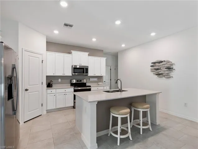 3801 Treasure Oak Way, Fort Myers, Florida 33905