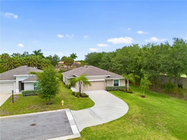 3801 Treasure Oak Way, Fort Myers, Florida 33905