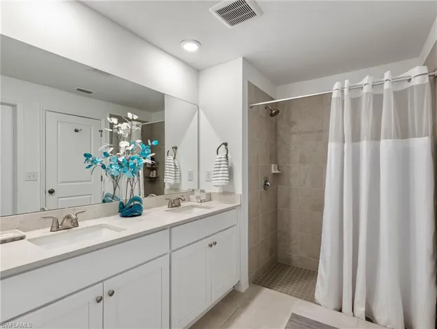 3801 Treasure Oak Way, Fort Myers, Florida 33905