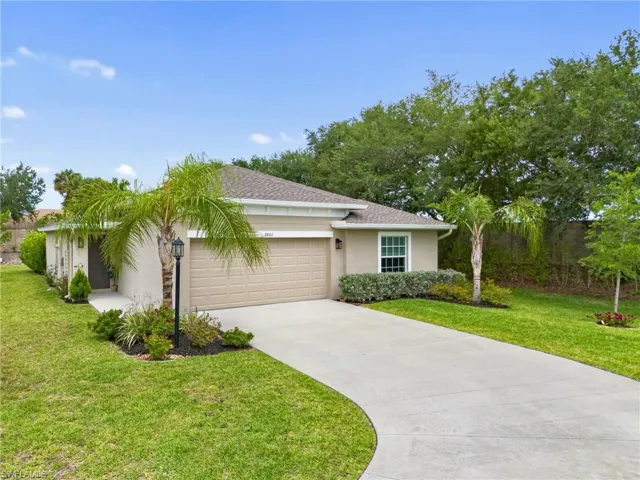 3801 Treasure Oak Way, Fort Myers, Florida 33905