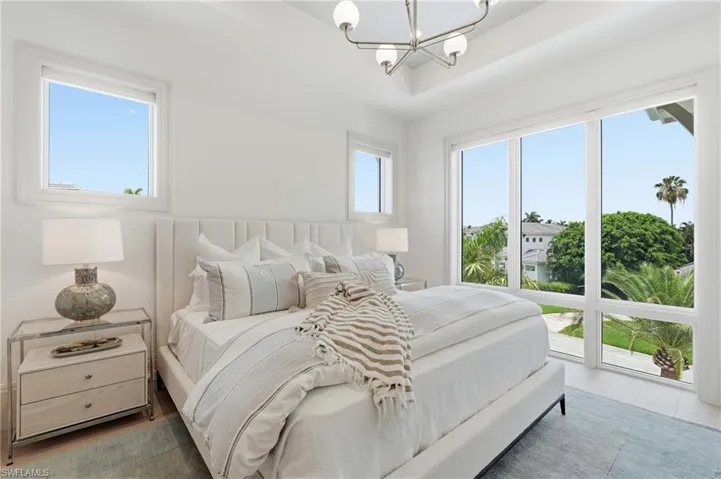 636 Fountainhead Ln, Naples, Florida 34103