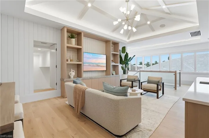 636 Fountainhead Ln, Naples, Florida 34103