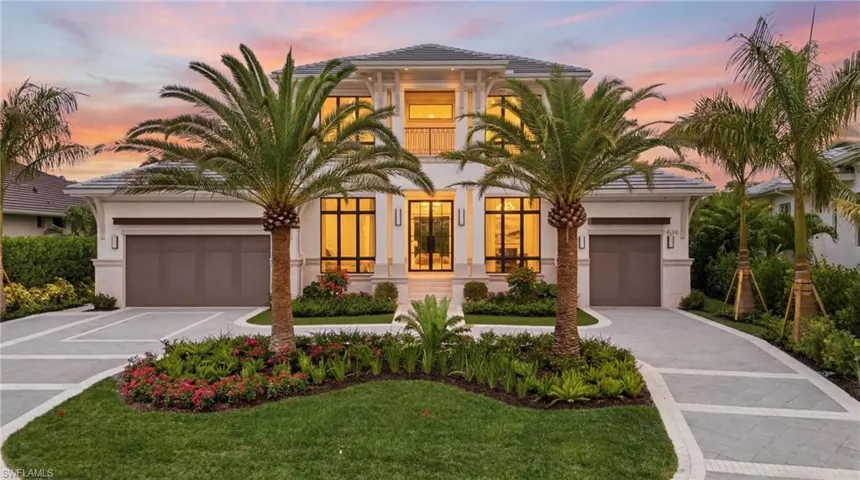 636 Fountainhead Ln, Naples, Florida 34103