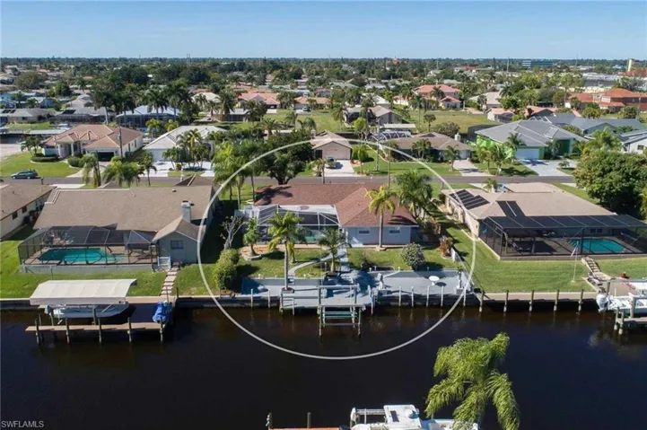 2633 Se 19th Pl, Cape Coral, Florida 33904