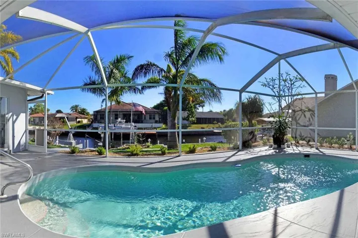 2633 Se 19th Pl, Cape Coral, Florida 33904