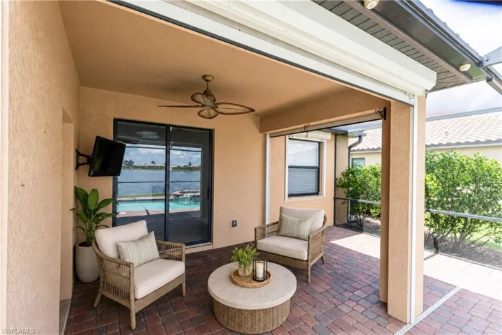 2769 Via Piazza Loop, Fort Myers, Florida 33905