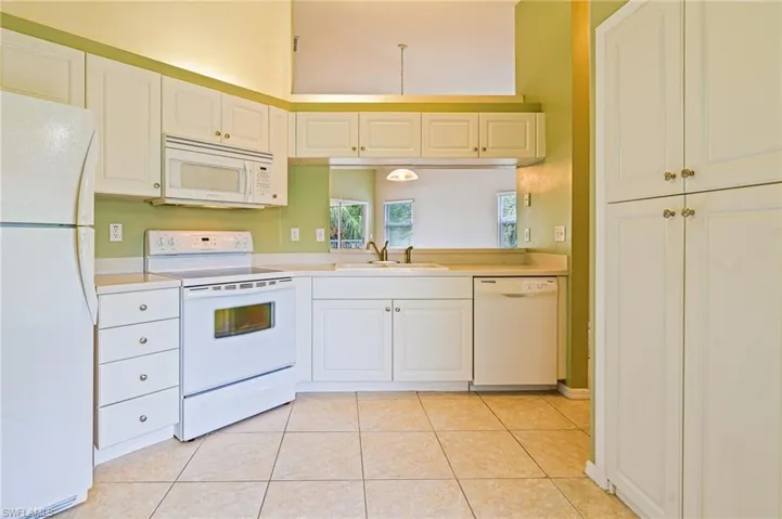 12081 Summergate Cir # 204, Fort Myers Fl 33913