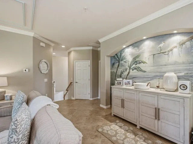 9502 Napoli Ln 26201, Naples, Florida 34113
