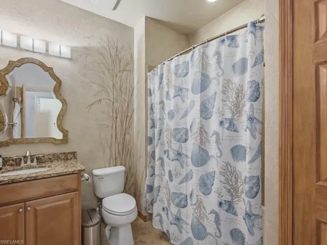 9502 Napoli Ln 26201, Naples, Florida 34113