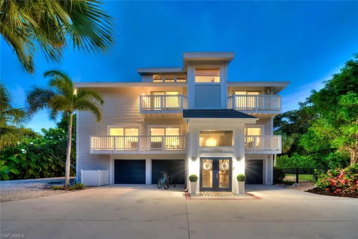 1048 Kings Crown Dr, Sanibel, Florida 33957