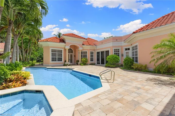 7091 Verde Way, Naples Fl 34108