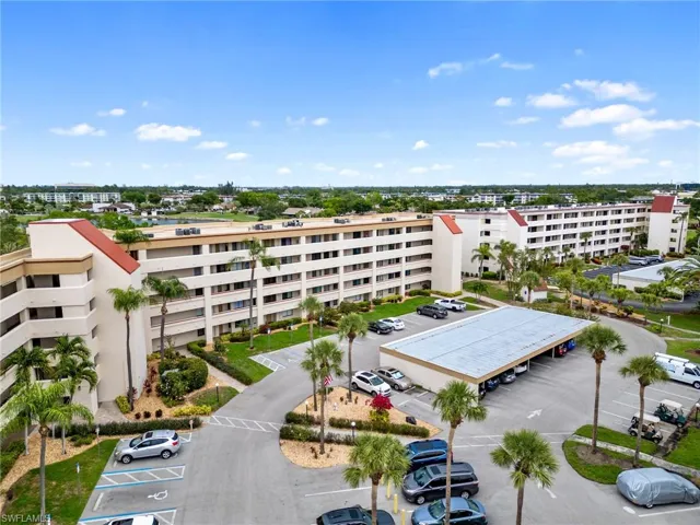 7430  Lake Breeze  DR, Fort Myers, FL 33907