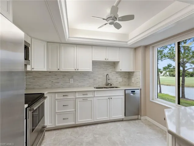 7430  Lake Breeze  DR, Fort Myers, FL 33907