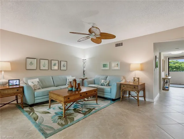 7430  Lake Breeze  DR, Fort Myers, FL 33907