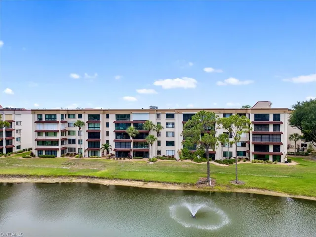 7430  Lake Breeze  DR, Fort Myers, FL 33907