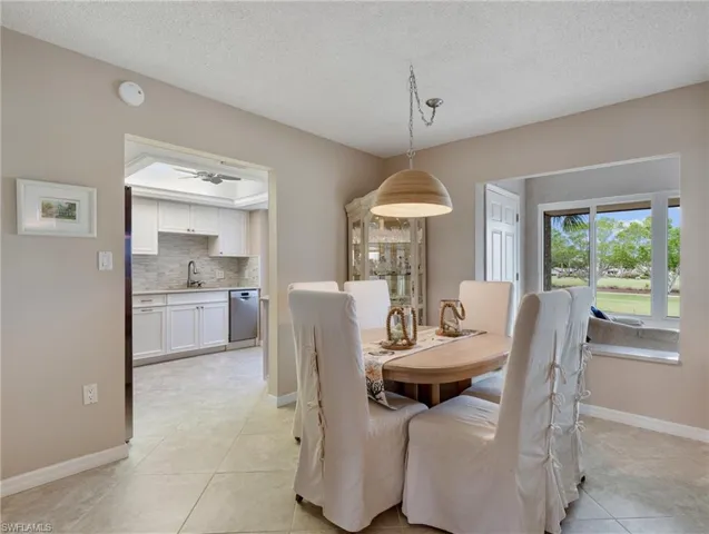 7430  Lake Breeze  DR, Fort Myers, FL 33907