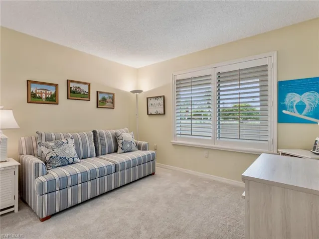 7430  Lake Breeze  DR, Fort Myers, FL 33907