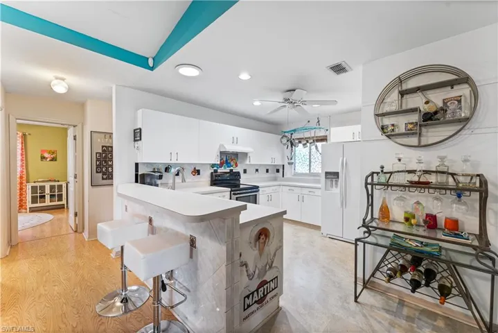16267  Horizon  RD, North Fort Myers, FL 33917