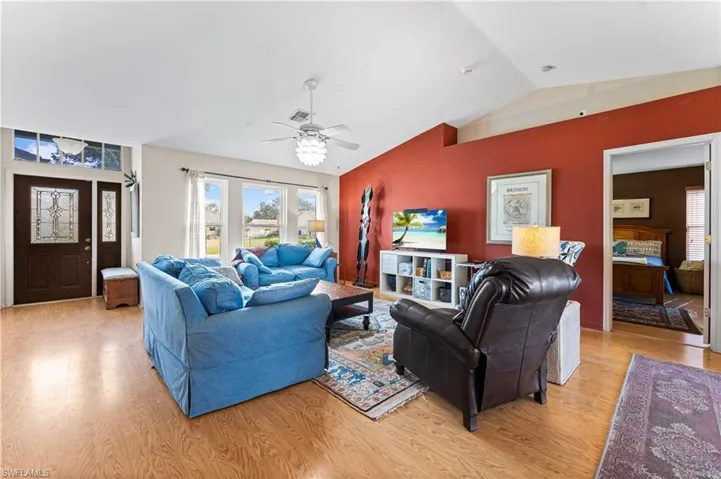 16267  Horizon  RD, North Fort Myers, FL 33917