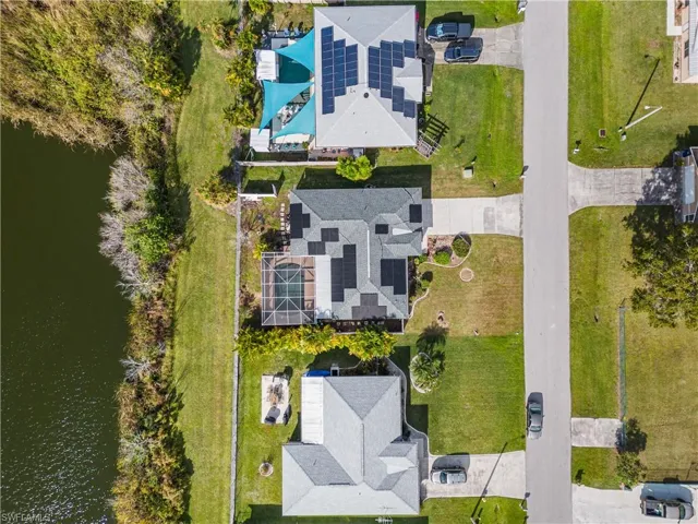 16267  Horizon  RD, North Fort Myers, FL 33917