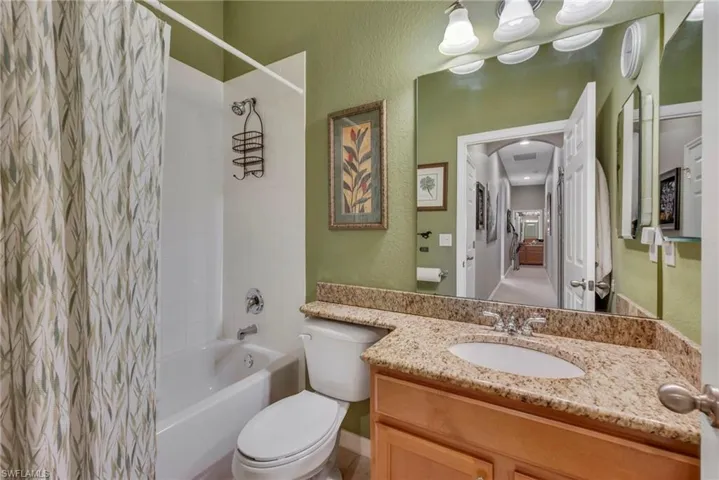 2111 Grove Dr, Naples, Florida 34120