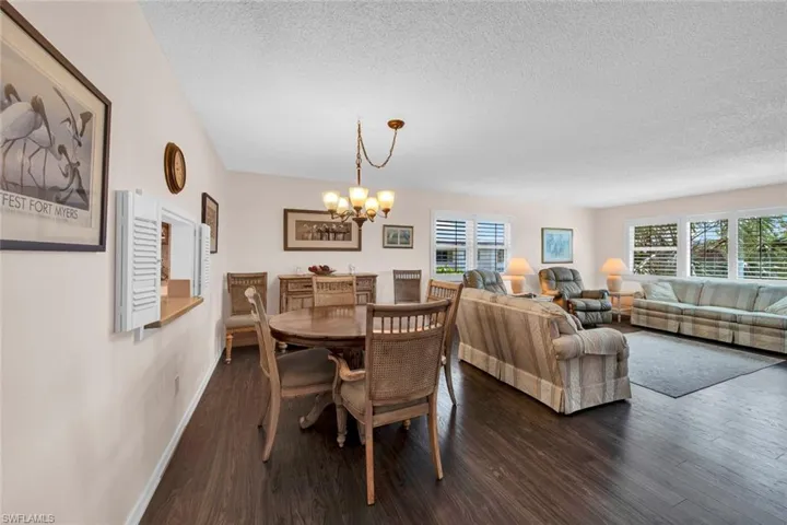 Dining & Living Room Area