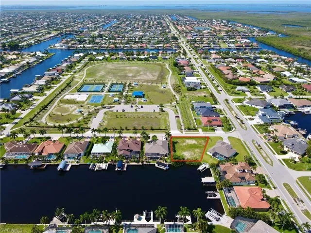 2719 Sw 43rd Ter, Cape Coral, Florida 33914