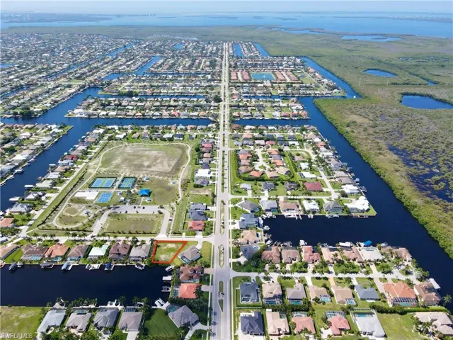 2719 Sw 43rd Ter, Cape Coral, Florida 33914