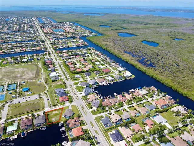 2719 Sw 43rd Ter, Cape Coral, Florida 33914