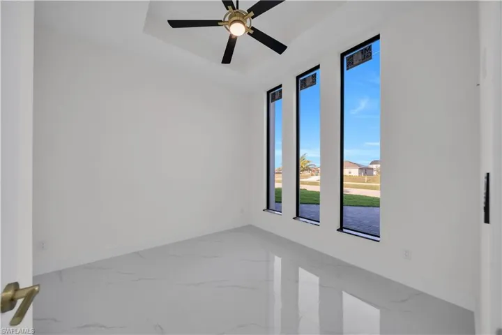 2020 Santa Barbara Blvd N, Cape Coral, Florida 33993