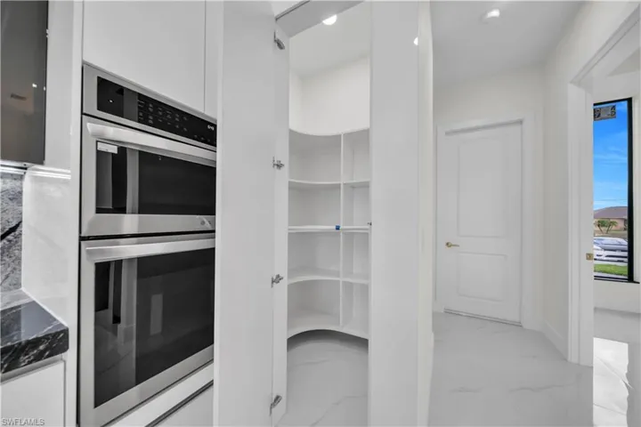 2020 Santa Barbara Blvd N, Cape Coral, Florida 33993