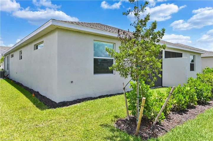 20545 Hazelnut Ct S, Lehigh Acres, Florida 33976