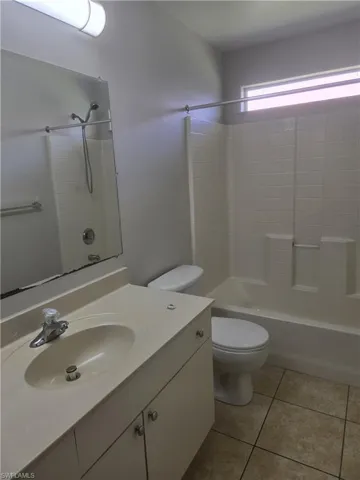 1617 Sw 33rd Ter, Cape Coral, Florida 33914