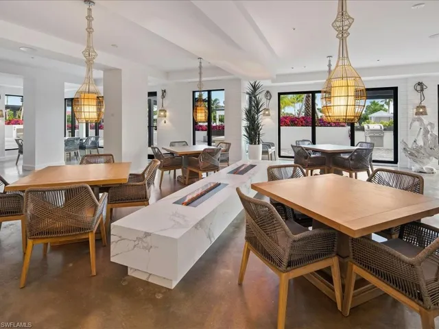 1111 Central Ave 409, Naples, Florida 34102