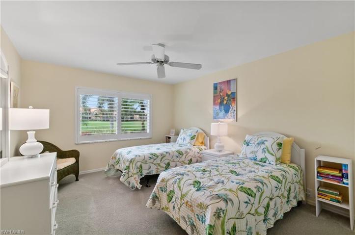 2nd Guest Bedroom with twin beds
