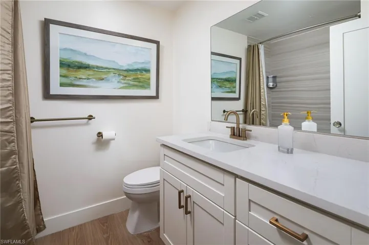 1595  Curlew  AVE, Naples, FL 34102