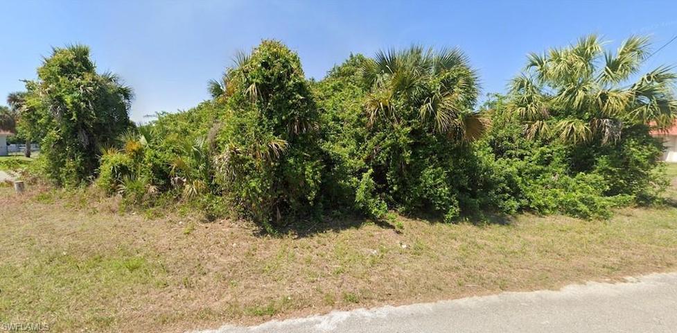 136 Carlisle AVE S, LEHIGH ACRES FL 33974