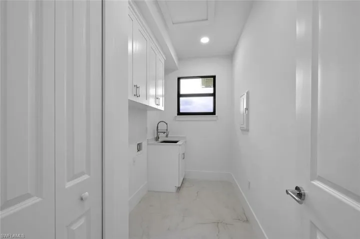 Bathroom featuring sink